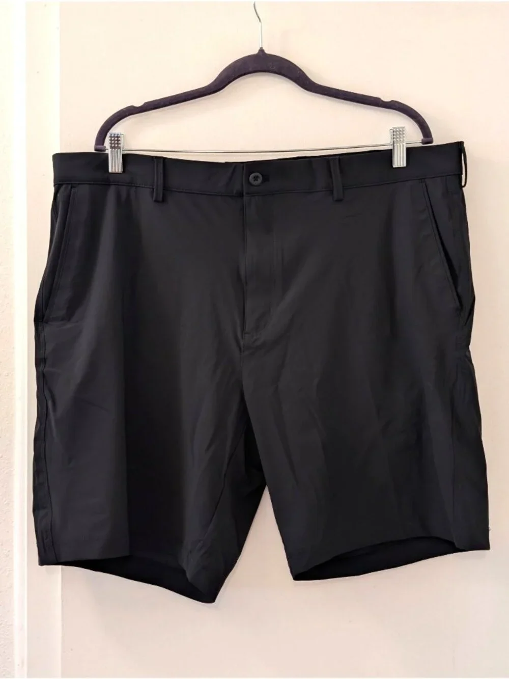 Greg Norman Performance Stretch Black Shorts Size 40 Nylon Blend UPF Sun Protect